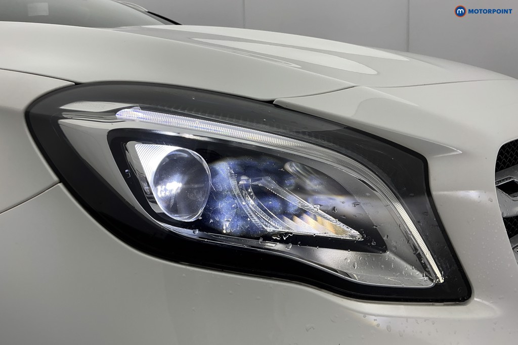 Mercedes-Benz GLA Amg Line Manual Petrol SUV - Stock Number (1634503) - 32nd supplementary image