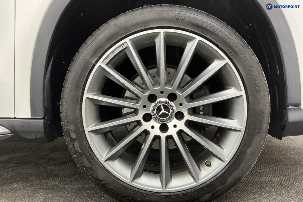 Mercedes-Benz GLA Amg Line Manual Petrol SUV - Stock Number (1634503) - 38th supplementary image