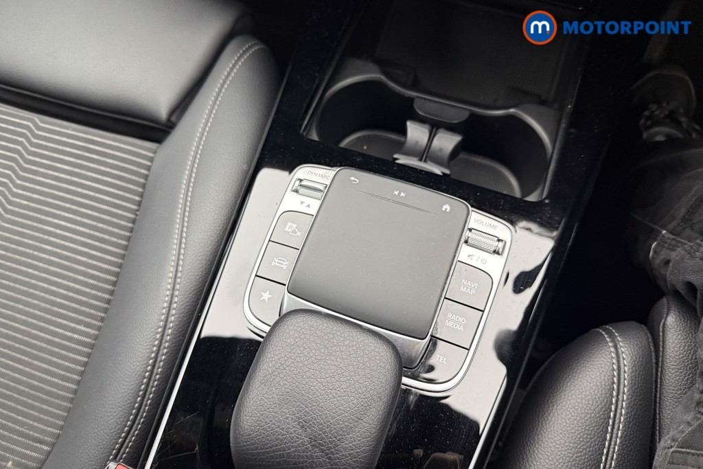 Mercedes-Benz A Class Sport Automatic Diesel Hatchback - Stock Number (1634592) - 6th supplementary image