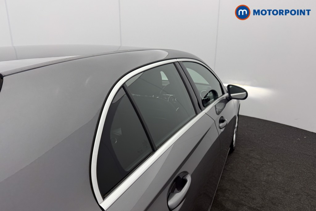 Mercedes-Benz A Class Sport Automatic Diesel Hatchback - Stock Number (1634592) - 18th supplementary image