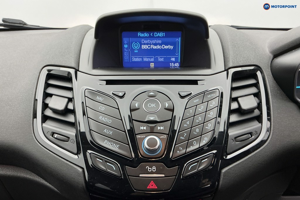 Ford Fiesta Zetec Manual Petrol Hatchback - Stock Number (1634620) - 2nd supplementary image