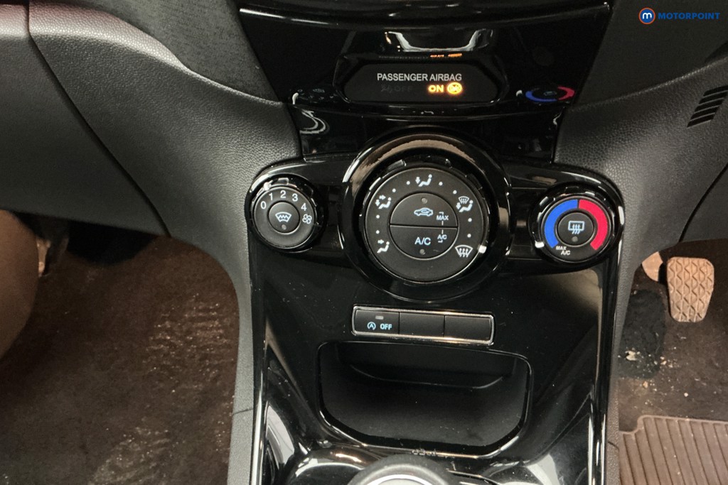 Ford Fiesta Zetec Manual Petrol Hatchback - Stock Number (1634620) - 19th supplementary image