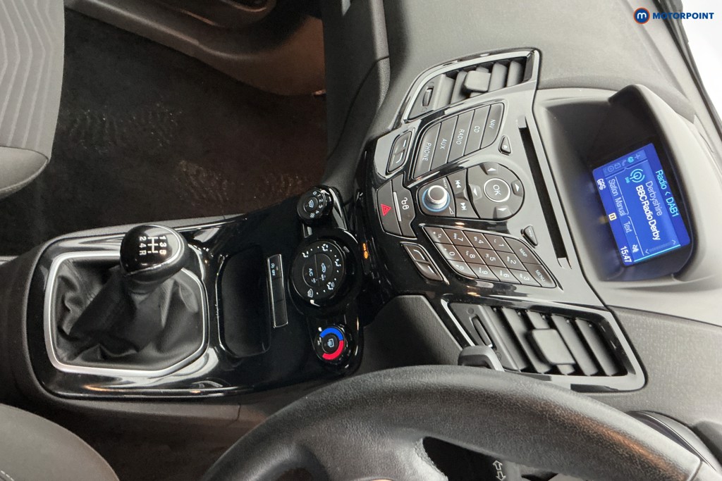 Ford Fiesta Zetec Manual Petrol Hatchback - Stock Number (1634620) - 20th supplementary image