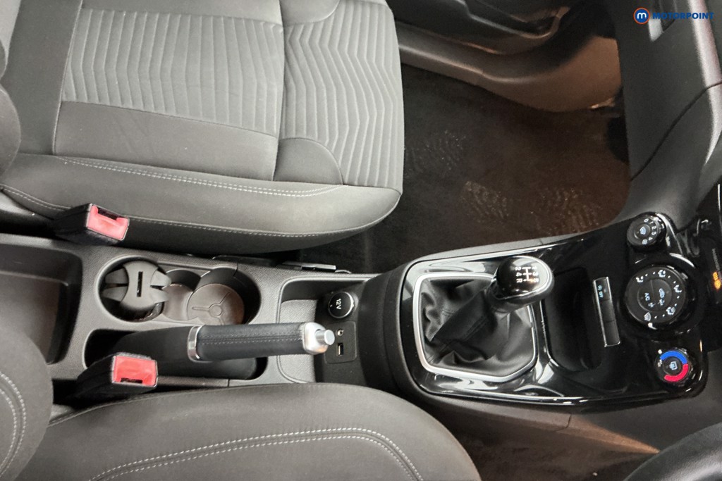 Ford Fiesta Zetec Manual Petrol Hatchback - Stock Number (1634620) - 21st supplementary image