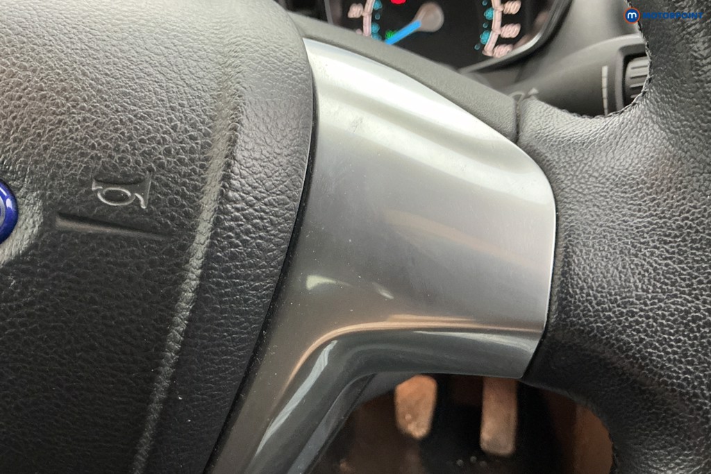 Ford Fiesta Zetec Manual Petrol Hatchback - Stock Number (1634620) - 24th supplementary image