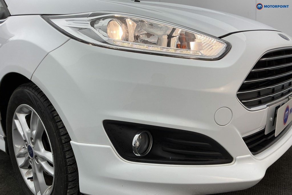 Ford Fiesta Zetec Manual Petrol Hatchback - Stock Number (1634620) - 32nd supplementary image