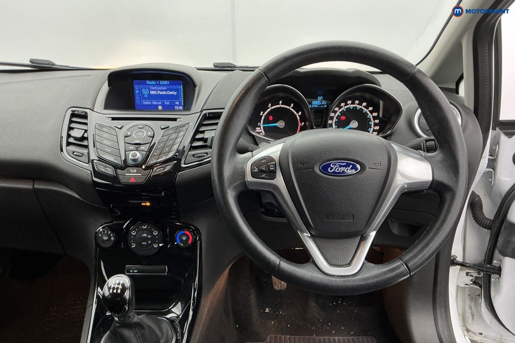 Ford Fiesta Zetec Manual Petrol Hatchback - Stock Number (1634620) - 1st supplementary image