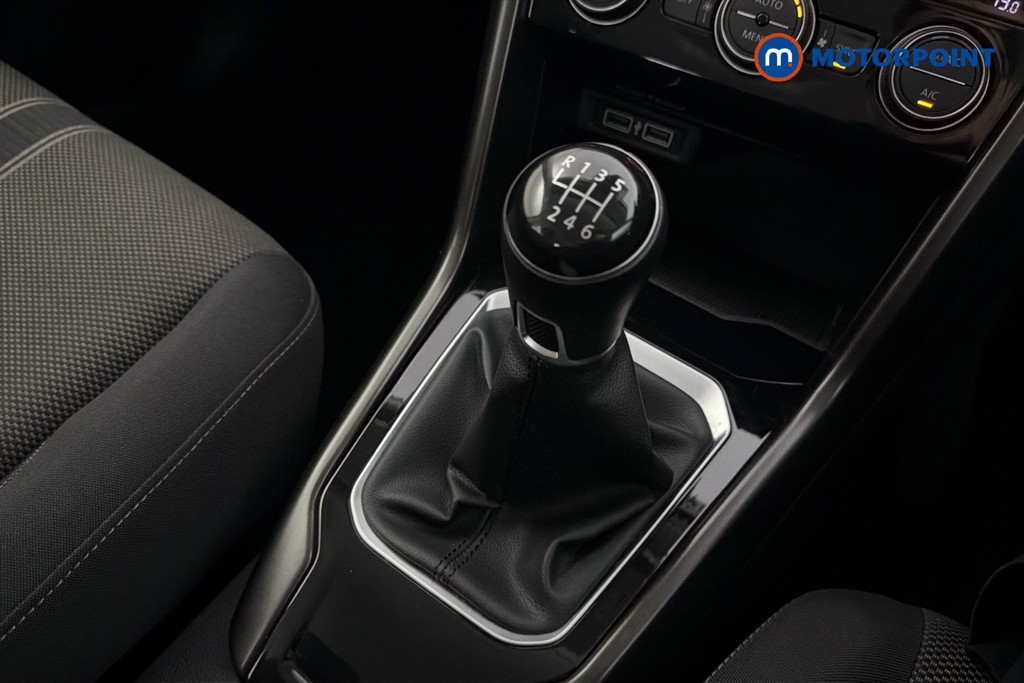 Volkswagen T-Roc SE Manual Diesel SUV - Stock Number (1634720) - 15th supplementary image