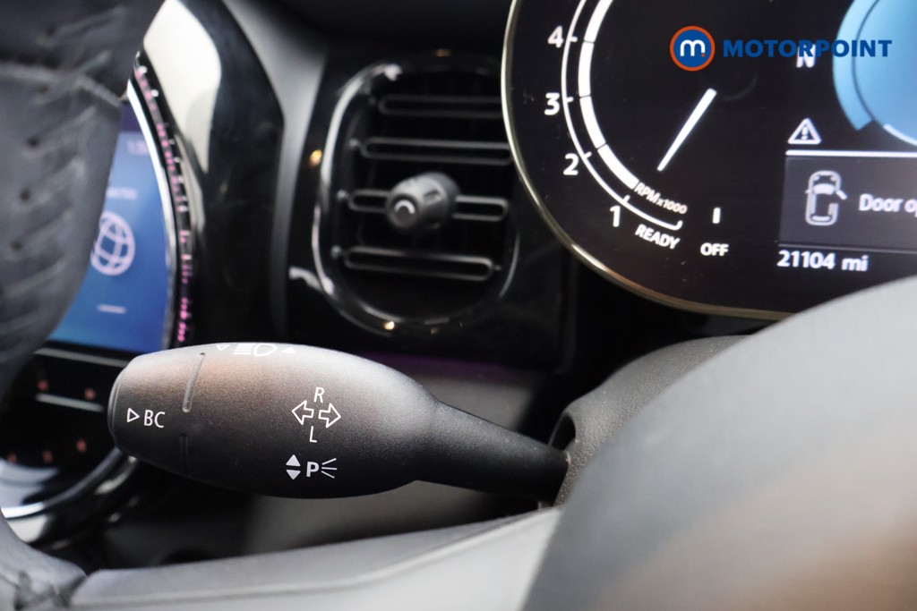 Mini Hatchback Cooper Classic Manual Petrol Hatchback - Stock Number (1634768) - 5th supplementary image