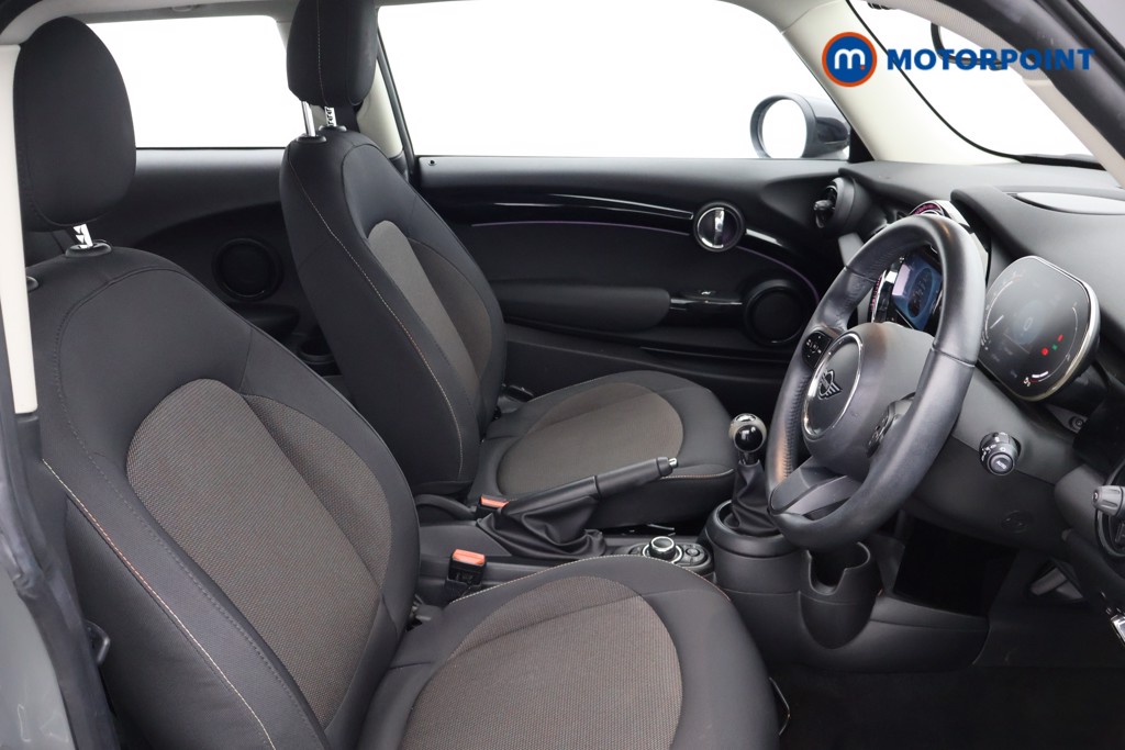 Mini Hatchback Cooper Classic Manual Petrol Hatchback - Stock Number (1634768) - 13th supplementary image