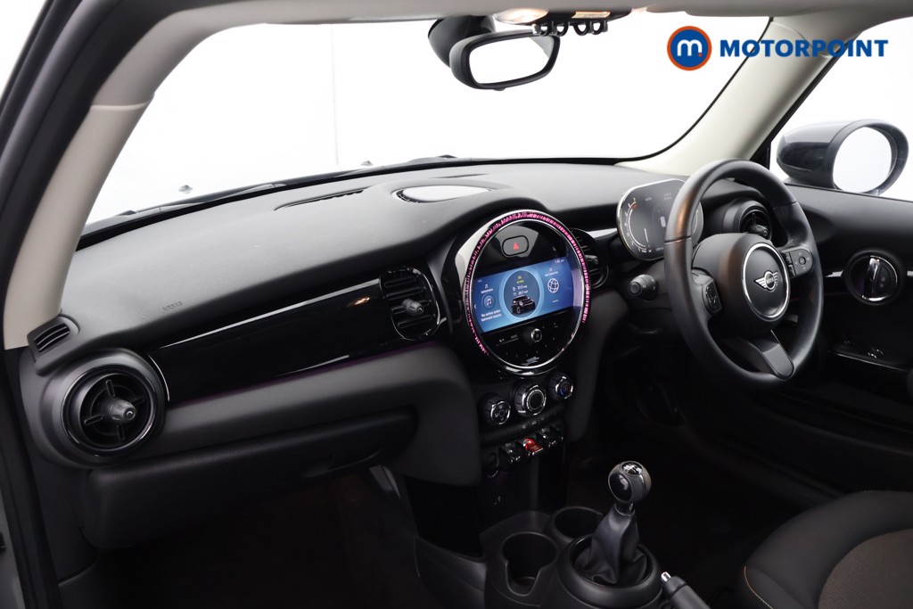 Mini Hatchback Cooper Classic Manual Petrol Hatchback - Stock Number (1634768) - 15th supplementary image