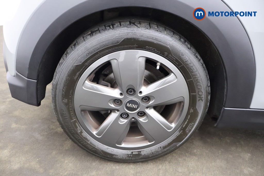 Mini Hatchback Cooper Classic Manual Petrol Hatchback - Stock Number (1634768) - 18th supplementary image