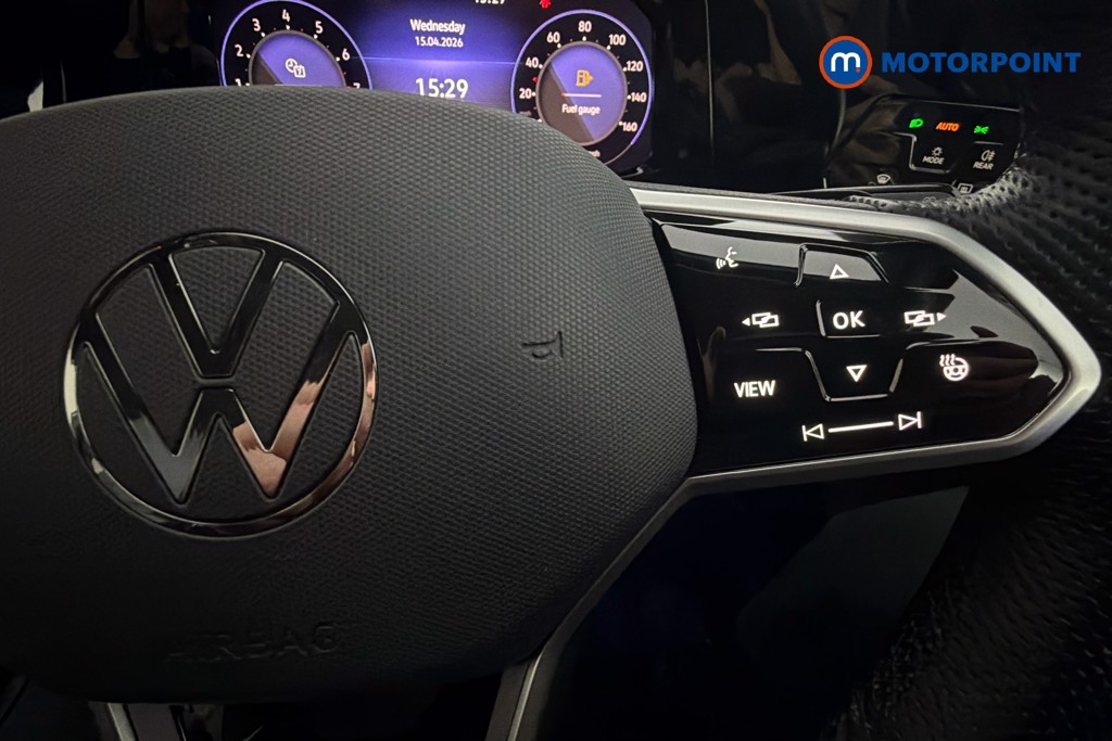 Volkswagen Golf R-Line Automatic Petrol Hatchback - Stock Number (1634808) - 4th supplementary image