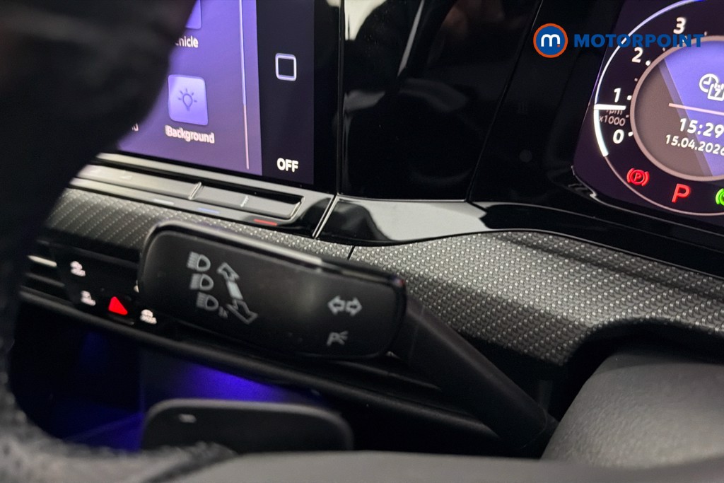 Volkswagen Golf R-Line Automatic Petrol Hatchback - Stock Number (1634808) - 6th supplementary image