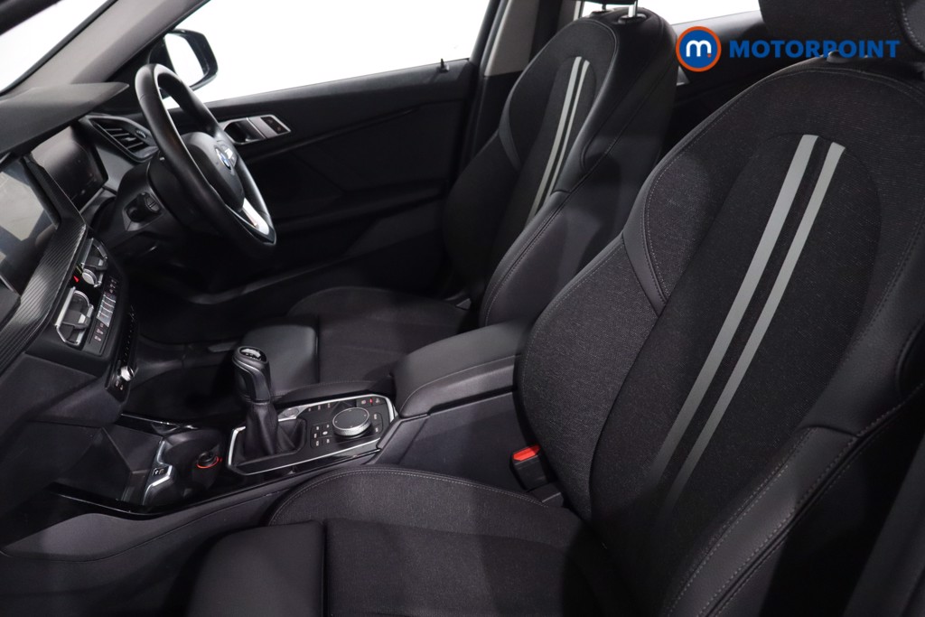 BMW 1 Series Sport Manual Diesel Hatchback - Stock Number (1634826) - 4th supplementary image