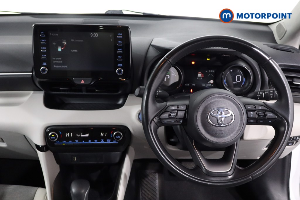 Toyota Yaris Excel Automatic Petrol-Electric Hybrid Hatchback - Stock Number (1635042) - 3rd supplementary image