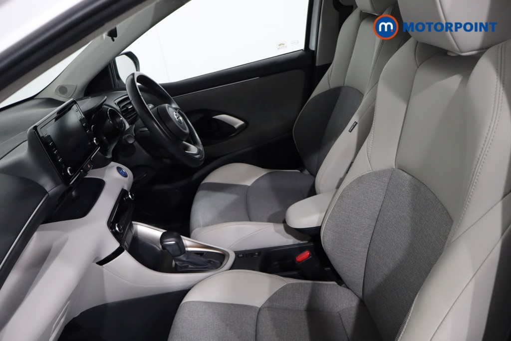Toyota Yaris Excel Automatic Petrol-Electric Hybrid Hatchback - Stock Number (1635042) - 4th supplementary image