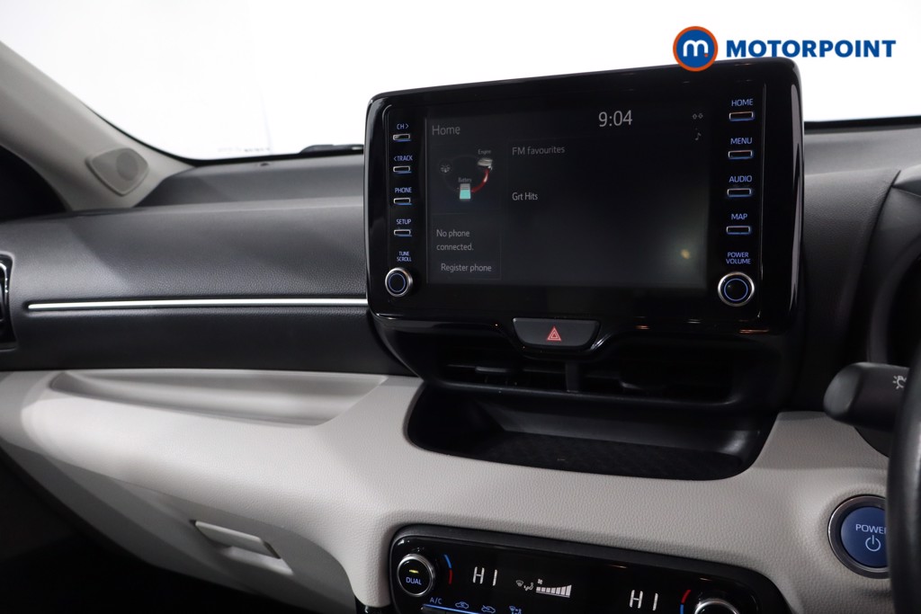 Toyota Yaris Excel Automatic Petrol-Electric Hybrid Hatchback - Stock Number (1635042) - 18th supplementary image