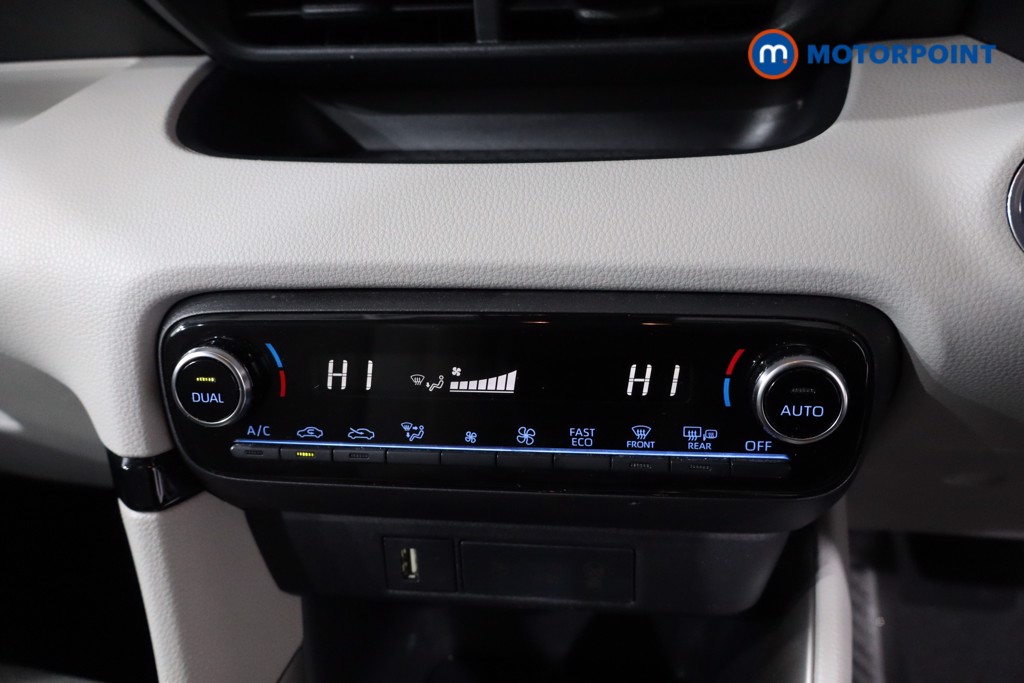 Toyota Yaris Excel Automatic Petrol-Electric Hybrid Hatchback - Stock Number (1635042) - 20th supplementary image