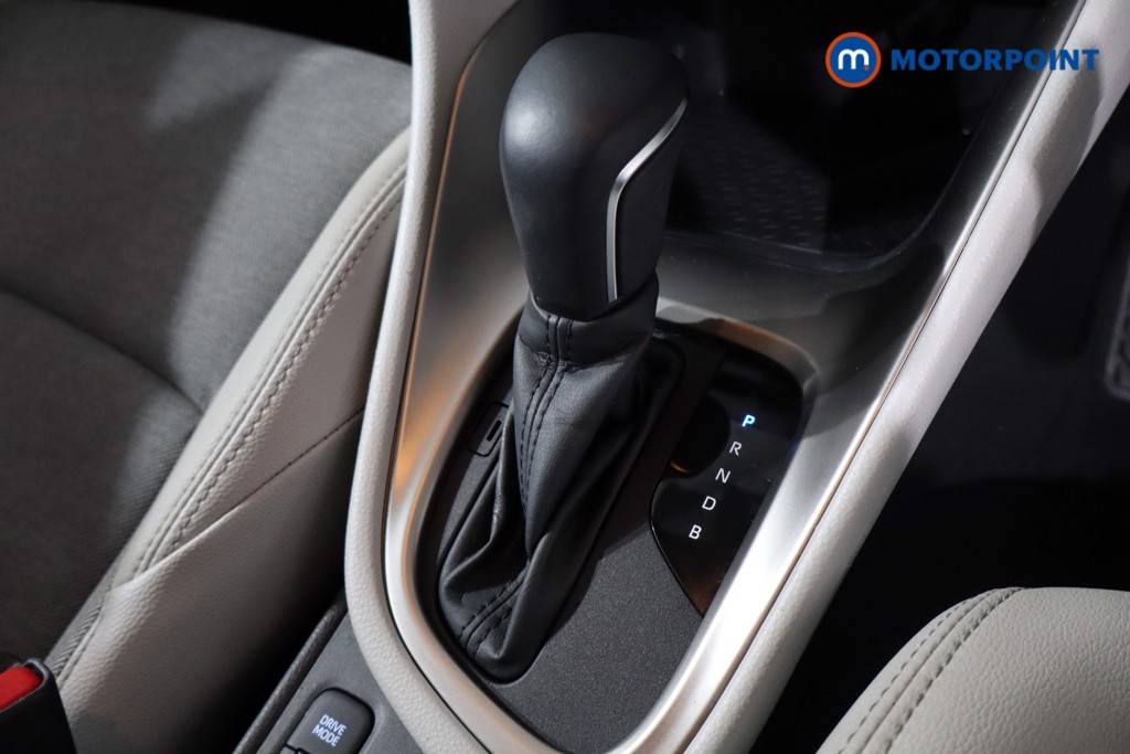 Toyota Yaris Excel Automatic Petrol-Electric Hybrid Hatchback - Stock Number (1635042) - 22nd supplementary image