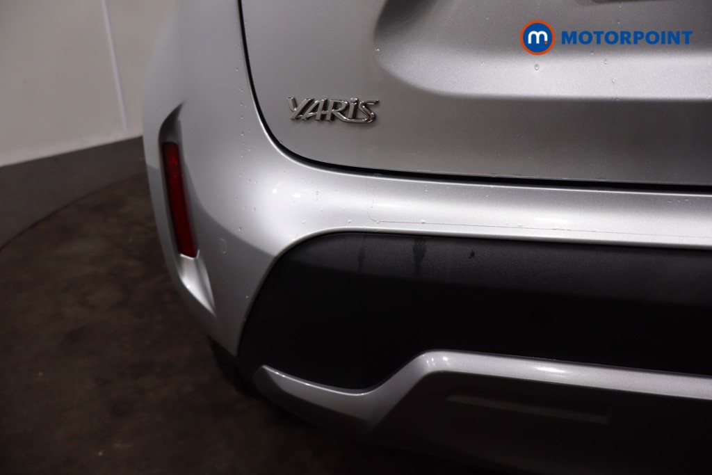 Toyota Yaris Cross Premiere Edition Automatic Petrol-Electric Hybrid Estate - Stock Number (1635113) - 36th supplementary image