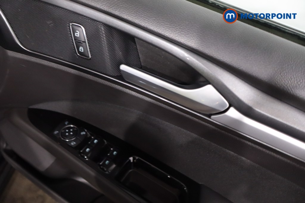 Ford Mondeo Zetec Edition Manual Diesel Hatchback - Stock Number (1635147) - 26th supplementary image