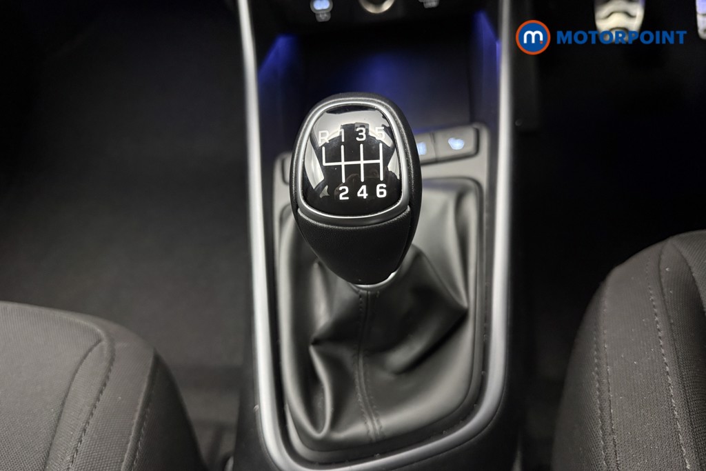 Hyundai Bayon Premium Manual Petrol SUV - Stock Number (1635169) - 7th supplementary image