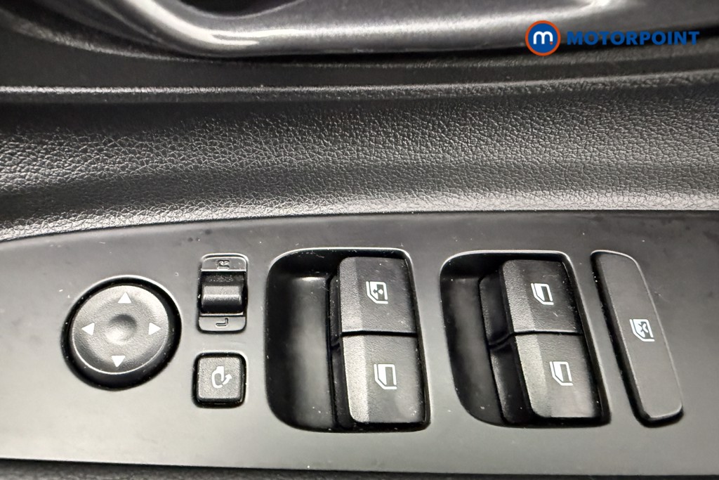 Hyundai Bayon Premium Manual Petrol SUV - Stock Number (1635169) - 19th supplementary image