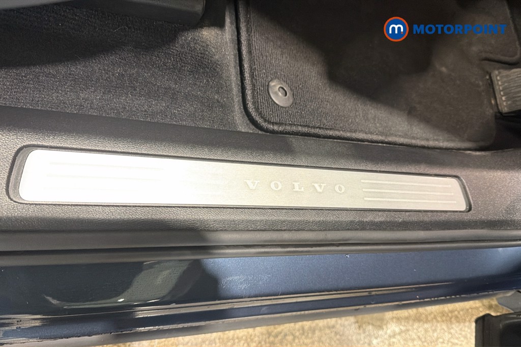 Volvo Xc60 Core Automatic Petrol SUV - Stock Number (1635175) - 27th supplementary image