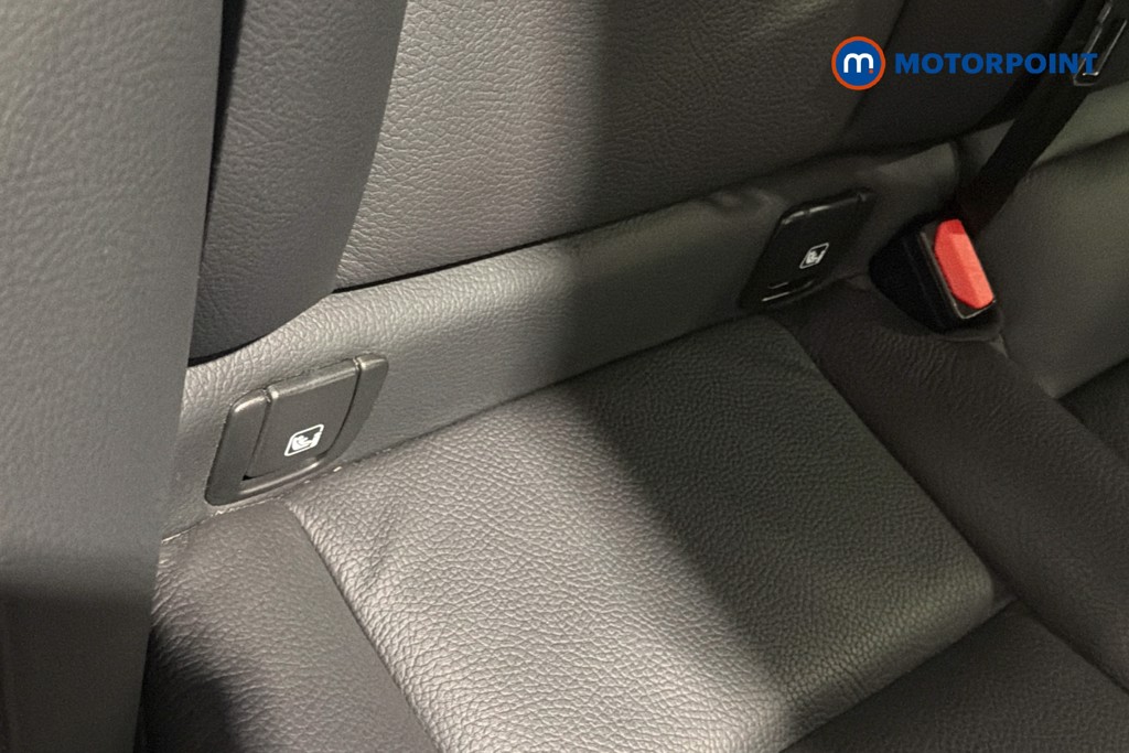 Volvo Xc60 Core Automatic Petrol SUV - Stock Number (1635175) - 29th supplementary image