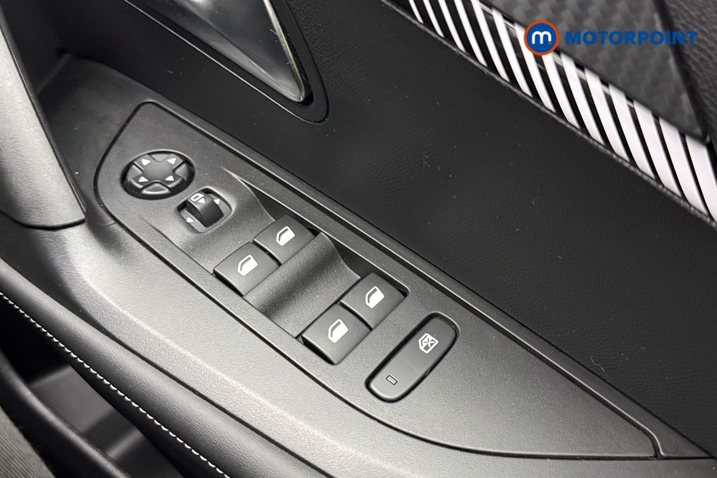 Peugeot 2008 Allure Manual Petrol SUV - Stock Number (1635272) - 19th supplementary image