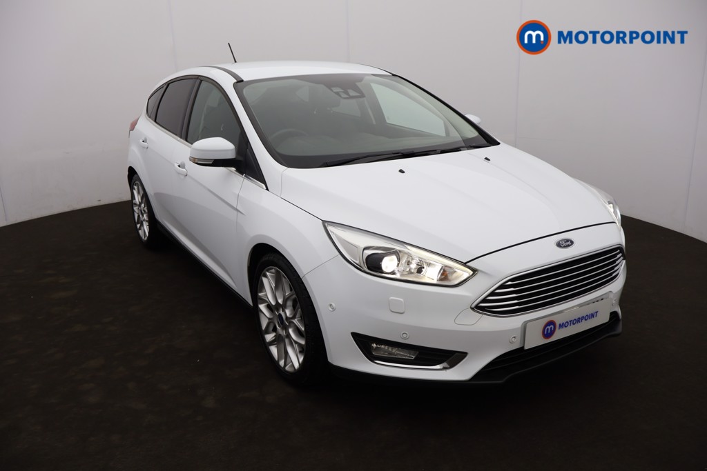 Ford Focus Titanium X Manual Petrol Hatchback - Stock Number (1635431) - 5th supplementary image