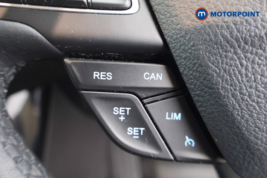 Ford Focus Titanium X Manual Petrol Hatchback - Stock Number (1635431) - 8th supplementary image