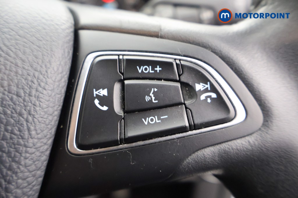 Ford Focus Titanium X Manual Petrol Hatchback - Stock Number (1635431) - 9th supplementary image