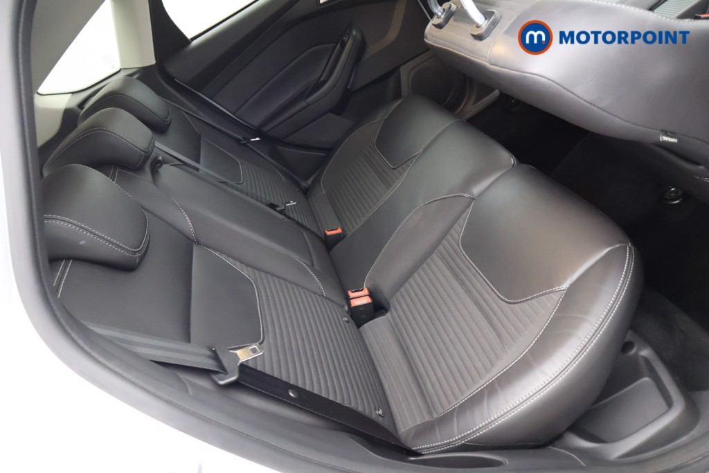 Ford Focus Titanium X Manual Petrol Hatchback - Stock Number (1635431) - 24th supplementary image