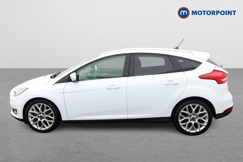 Ford Focus Titanium X Manual Petrol Hatchback - Stock Number (1635431) - Passenger side