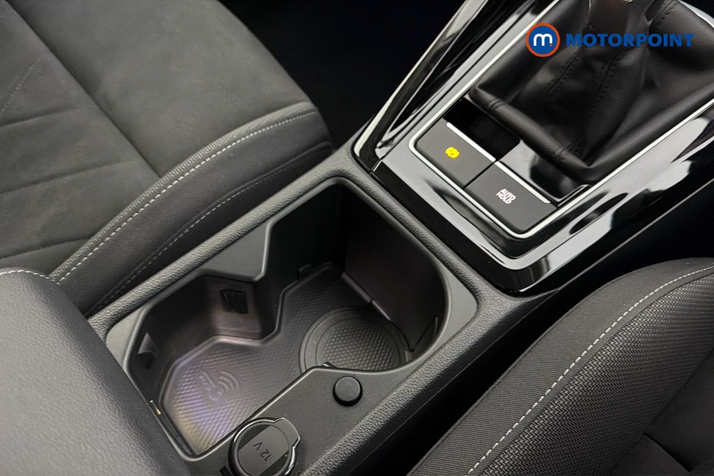 Volkswagen Golf Style Edition Manual Petrol Hatchback - Stock Number (1635491) - 16th supplementary image