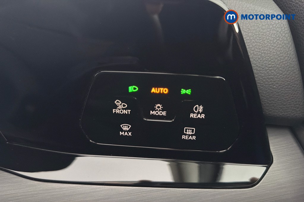 Volkswagen Golf Style Edition Manual Petrol Hatchback - Stock Number (1635491) - 18th supplementary image