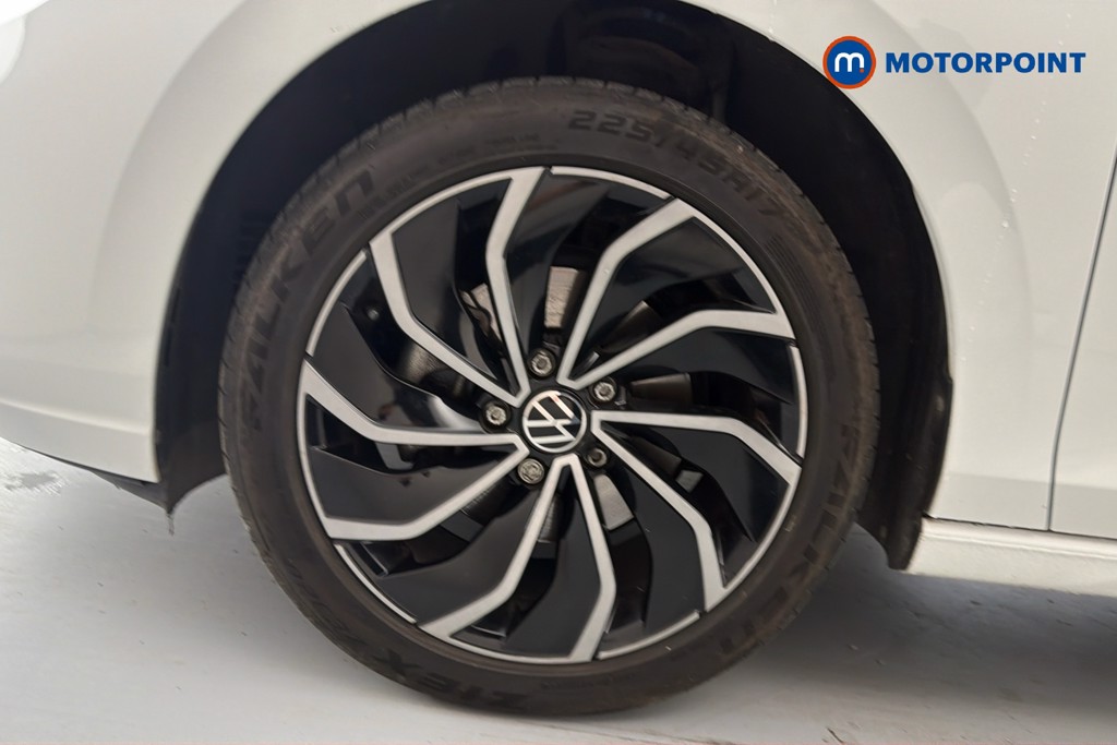 Volkswagen Golf Style Edition Manual Petrol Hatchback - Stock Number (1635491) - 47th supplementary image