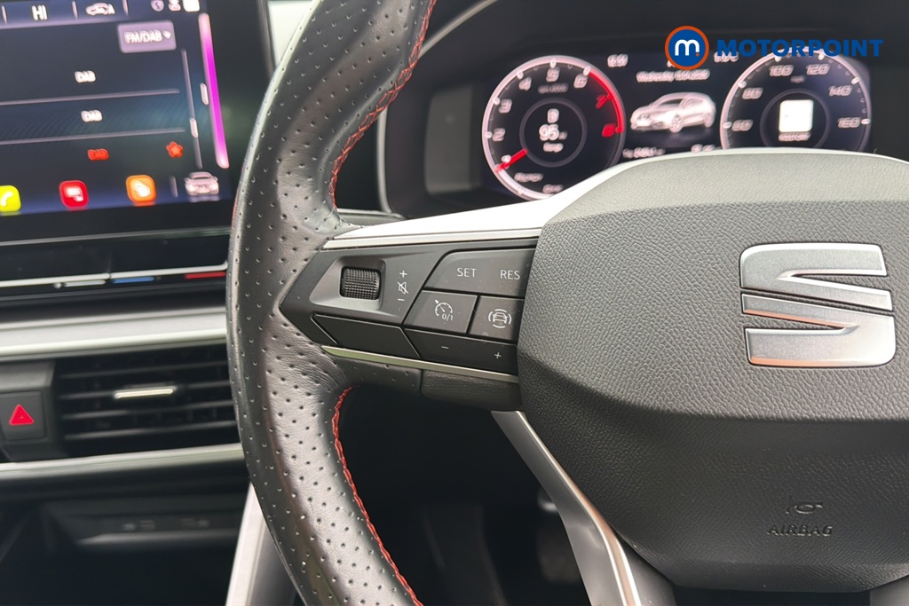 Seat Leon FR Manual Petrol Hatchback - Stock Number (1635645) - 4th supplementary image