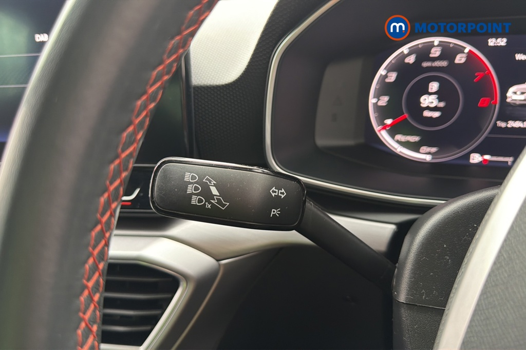 Seat Leon FR Manual Petrol Hatchback - Stock Number (1635645) - 5th supplementary image