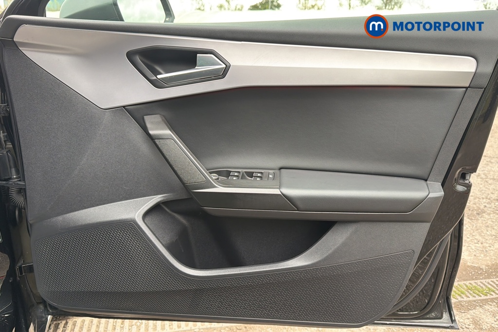 Seat Leon FR Manual Petrol Hatchback - Stock Number (1635645) - 18th supplementary image