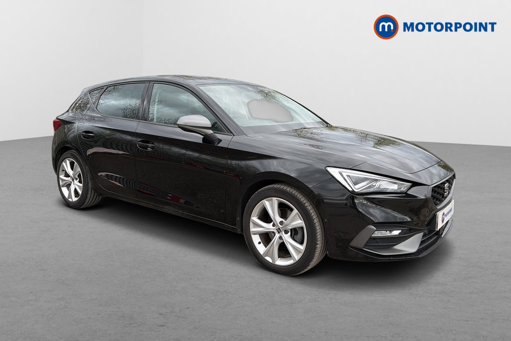 Seat Leon FR Manual Petrol Hatchback - Stock Number (1635645) - Drivers side front corner