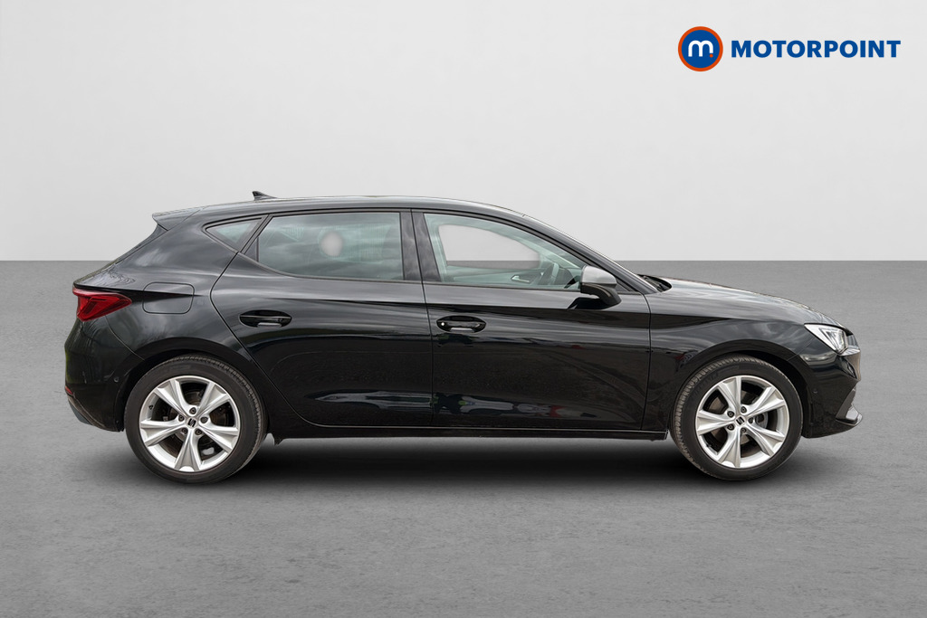 Seat Leon FR Manual Petrol Hatchback - Stock Number (1635645) - Passenger side