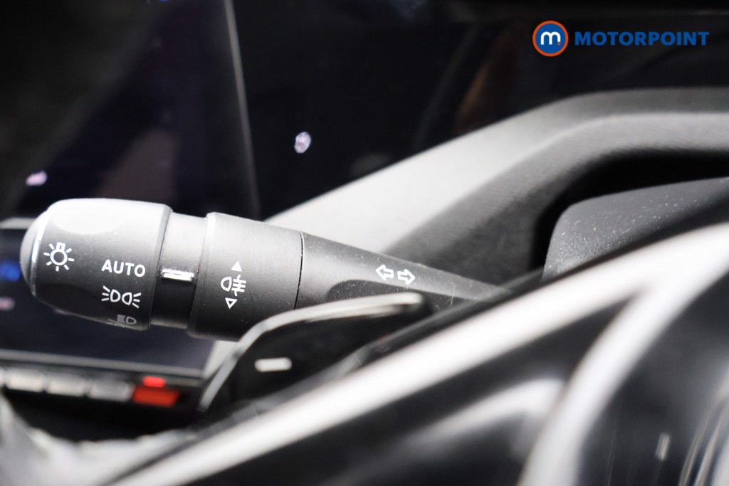 Peugeot 308 Allure Premium Automatic Petrol Plug-In Hybrid Estate - Stock Number (1635657) - 5th supplementary image