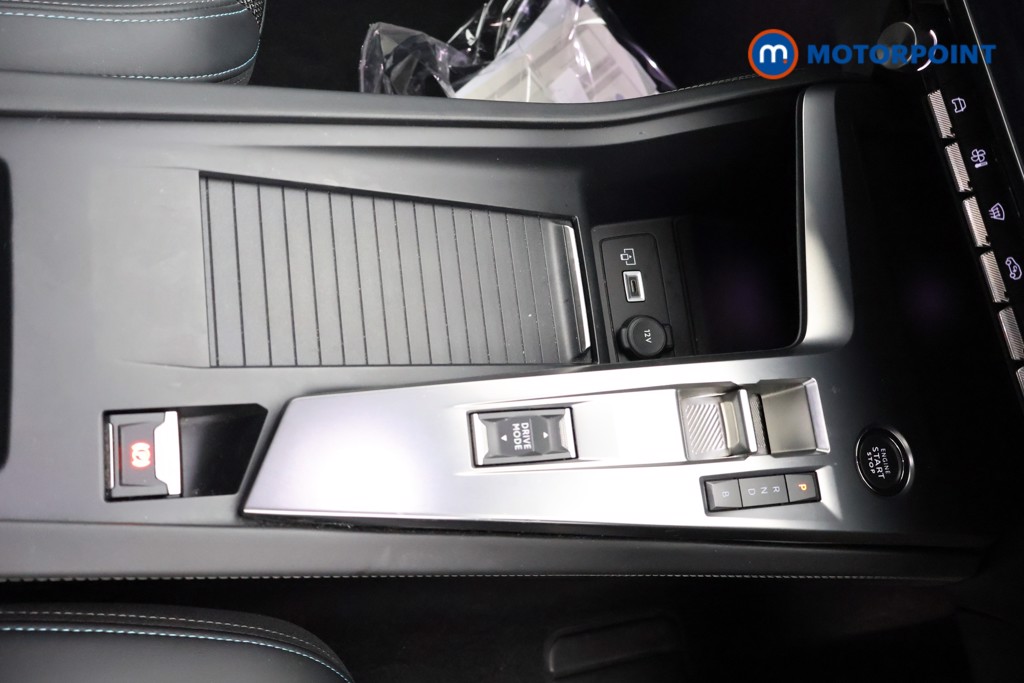 Peugeot 308 Allure Premium Automatic Petrol Plug-In Hybrid Estate - Stock Number (1635657) - 8th supplementary image
