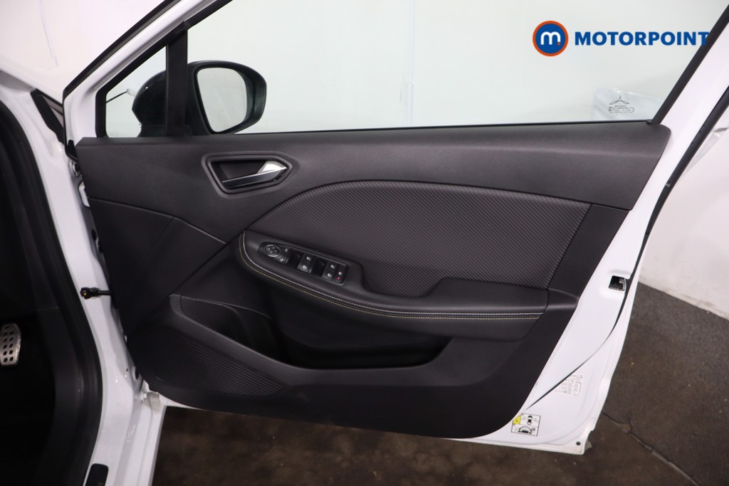 Renault Clio Engineered Automatic Petrol-Electric Hybrid Hatchback - Stock Number (1635971) - 26th supplementary image