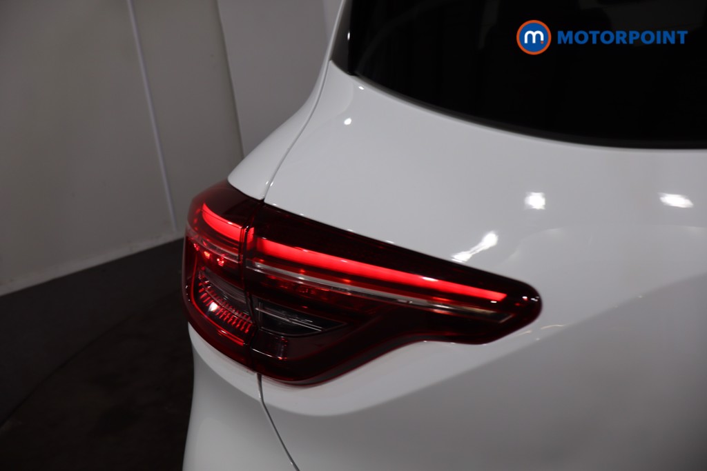 Renault Clio Engineered Automatic Petrol-Electric Hybrid Hatchback - Stock Number (1635971) - 37th supplementary image