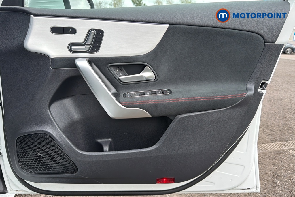 Mercedes-Benz A Class Amg Line Automatic Diesel Hatchback - Stock Number (1636048) - 18th supplementary image