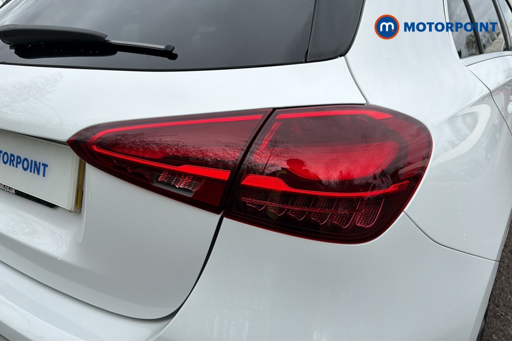 Mercedes-Benz A Class Amg Line Automatic Diesel Hatchback - Stock Number (1636048) - 36th supplementary image